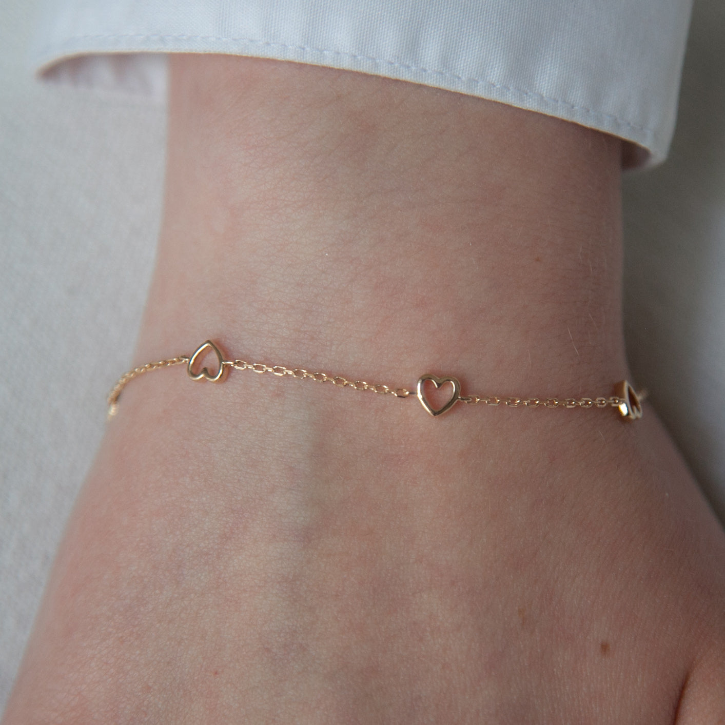 Damen-Armband mit Herzchen vergoldet