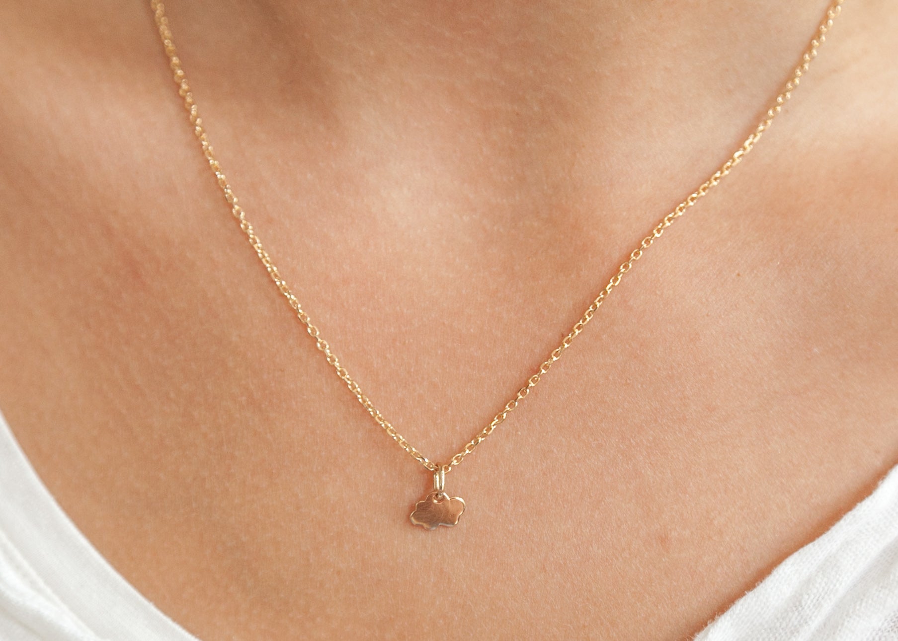 Kette mit Wolke 16K Vergoldet