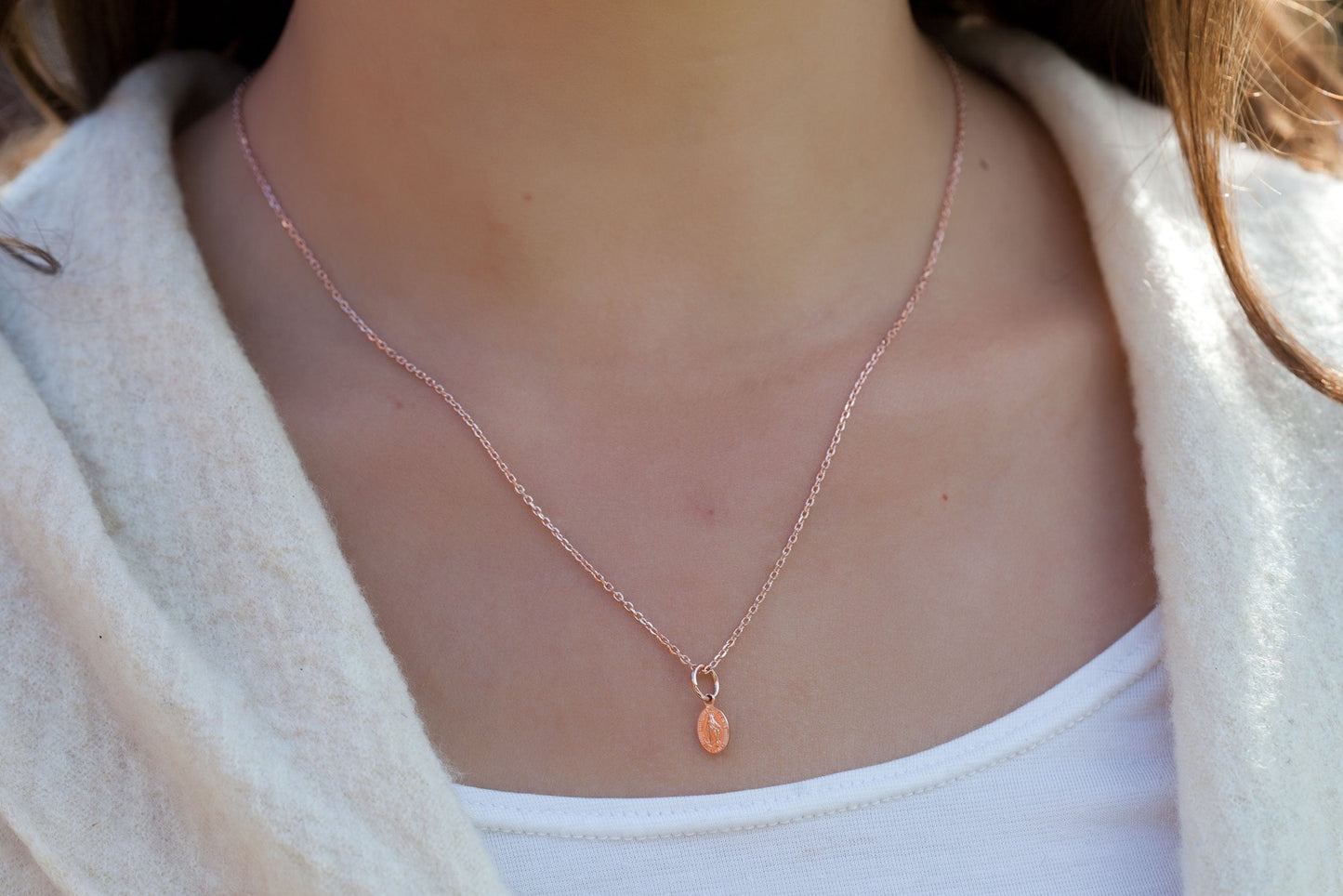 Kette mit Madonna-Anhänger - rosévergoldet