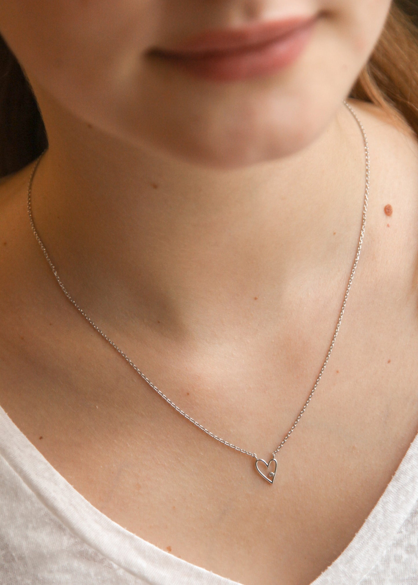 Silberkette mit Herzanhänger und Zirkonia – elegantes & zeitloses Design