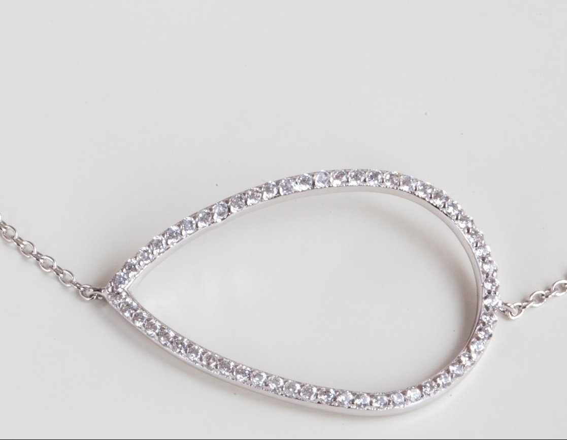 Armband mit Tropfen-Anhänger aus Silber/Zirkonia