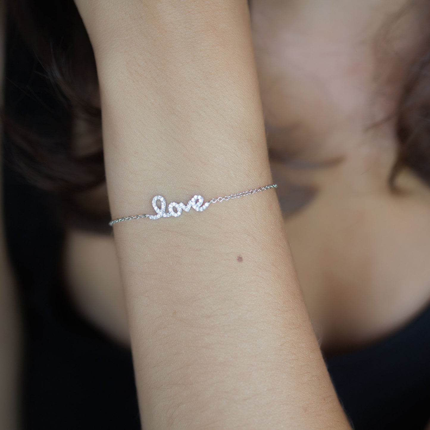 Love Armband aus Silber mit Zirkonia