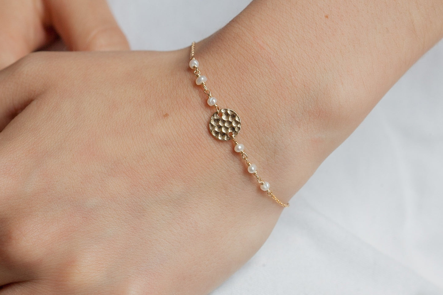 Armband Perlemutt & Plättchen vergoldet