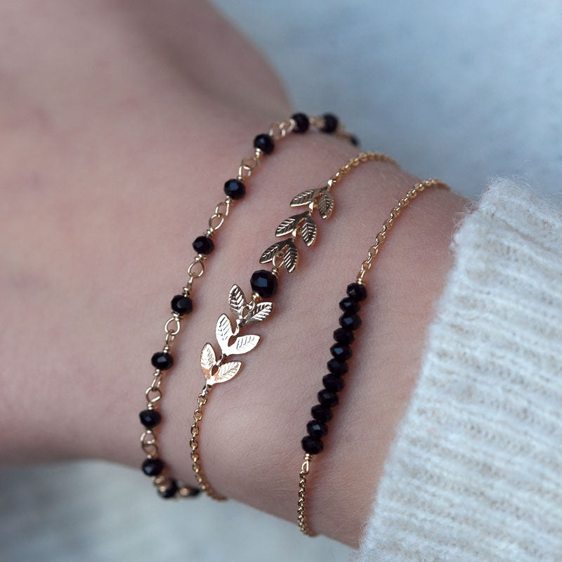 Armband mit schwarze Steinen - 16 Karat vergoldet