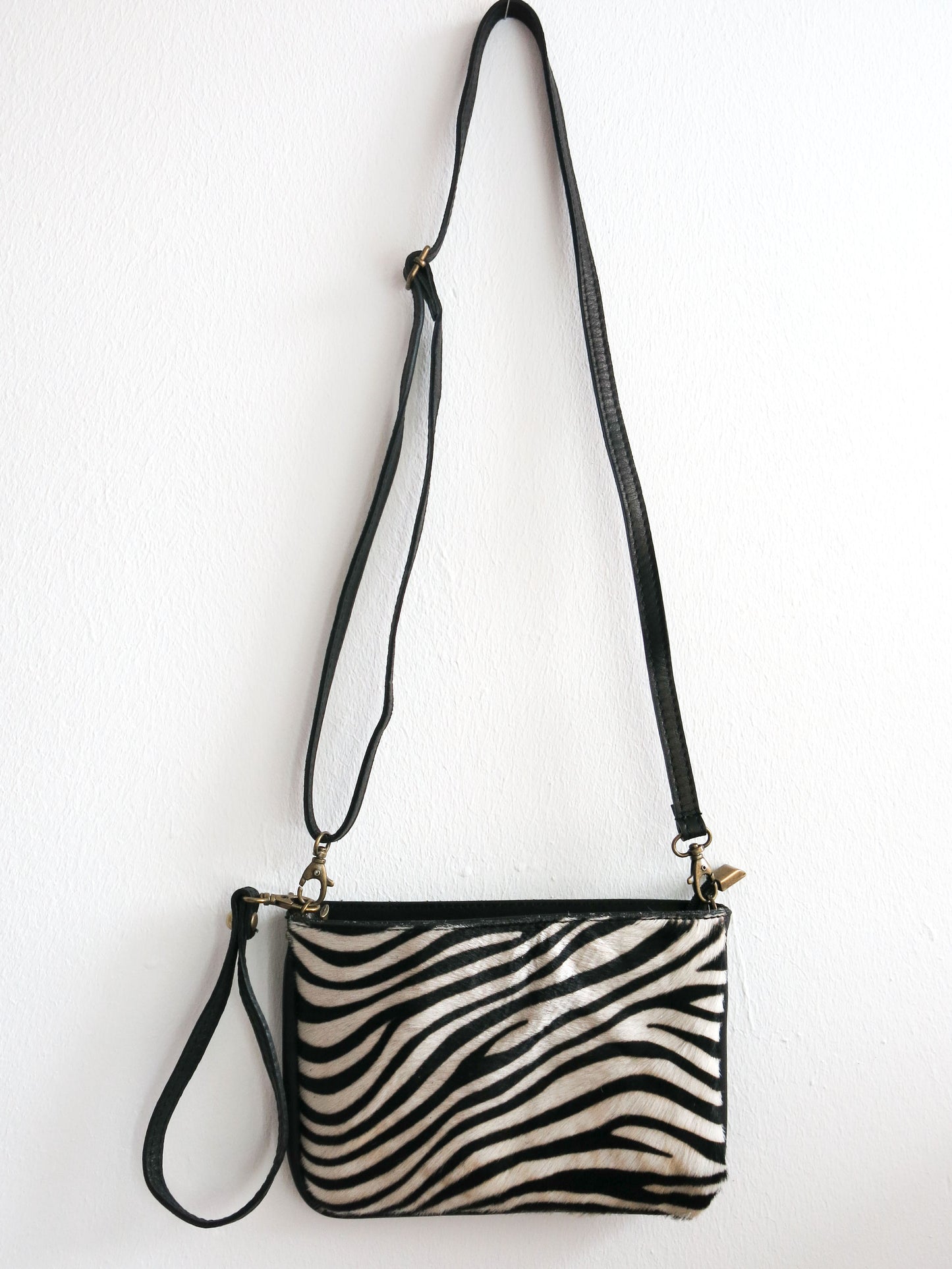 Echtleder Clutch mit Kuhfell - Zebra