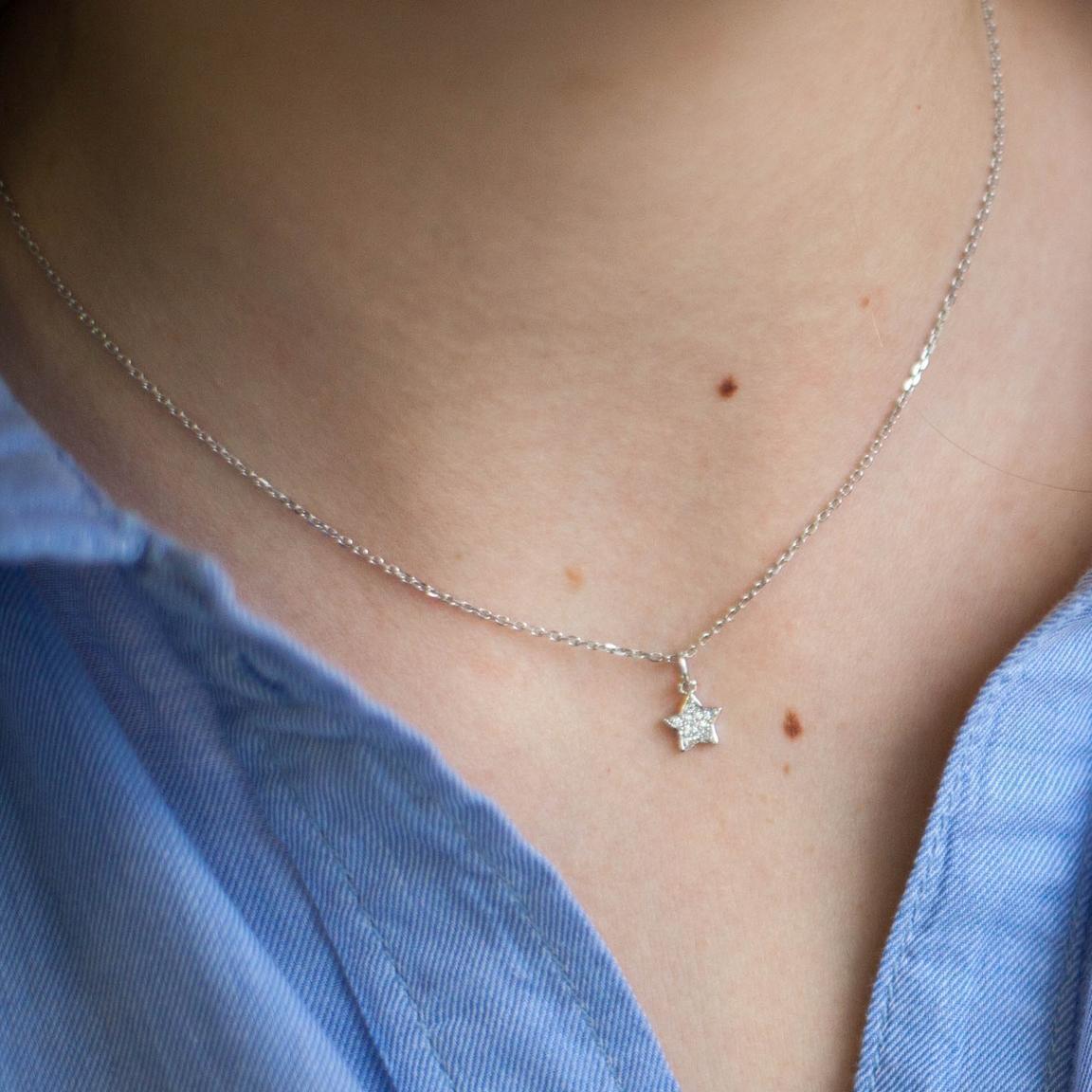 Kette mit stern mit zirkonia aus Silber