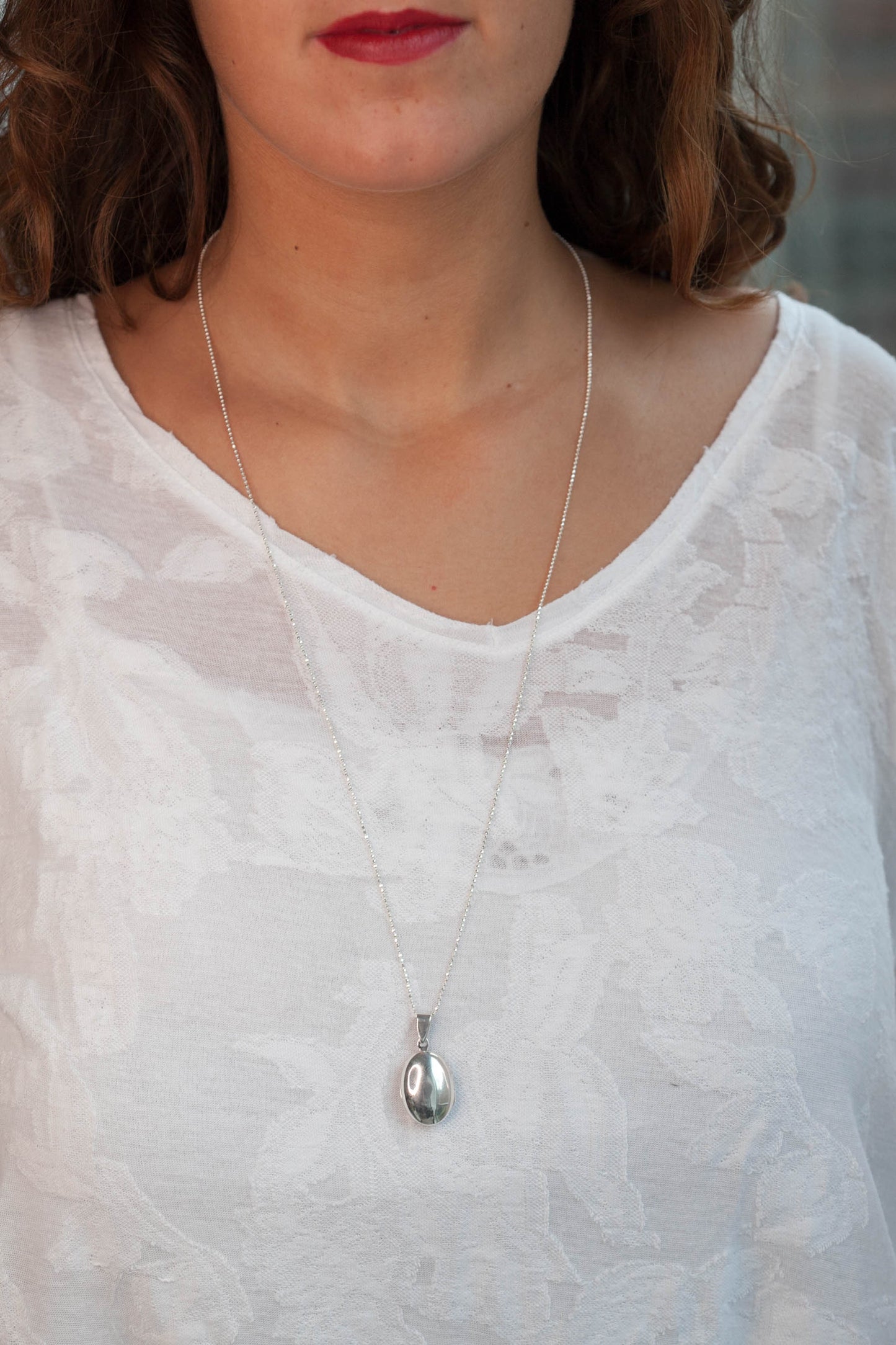 Ovaler Foto Anhänger aus Silber mit Kette
