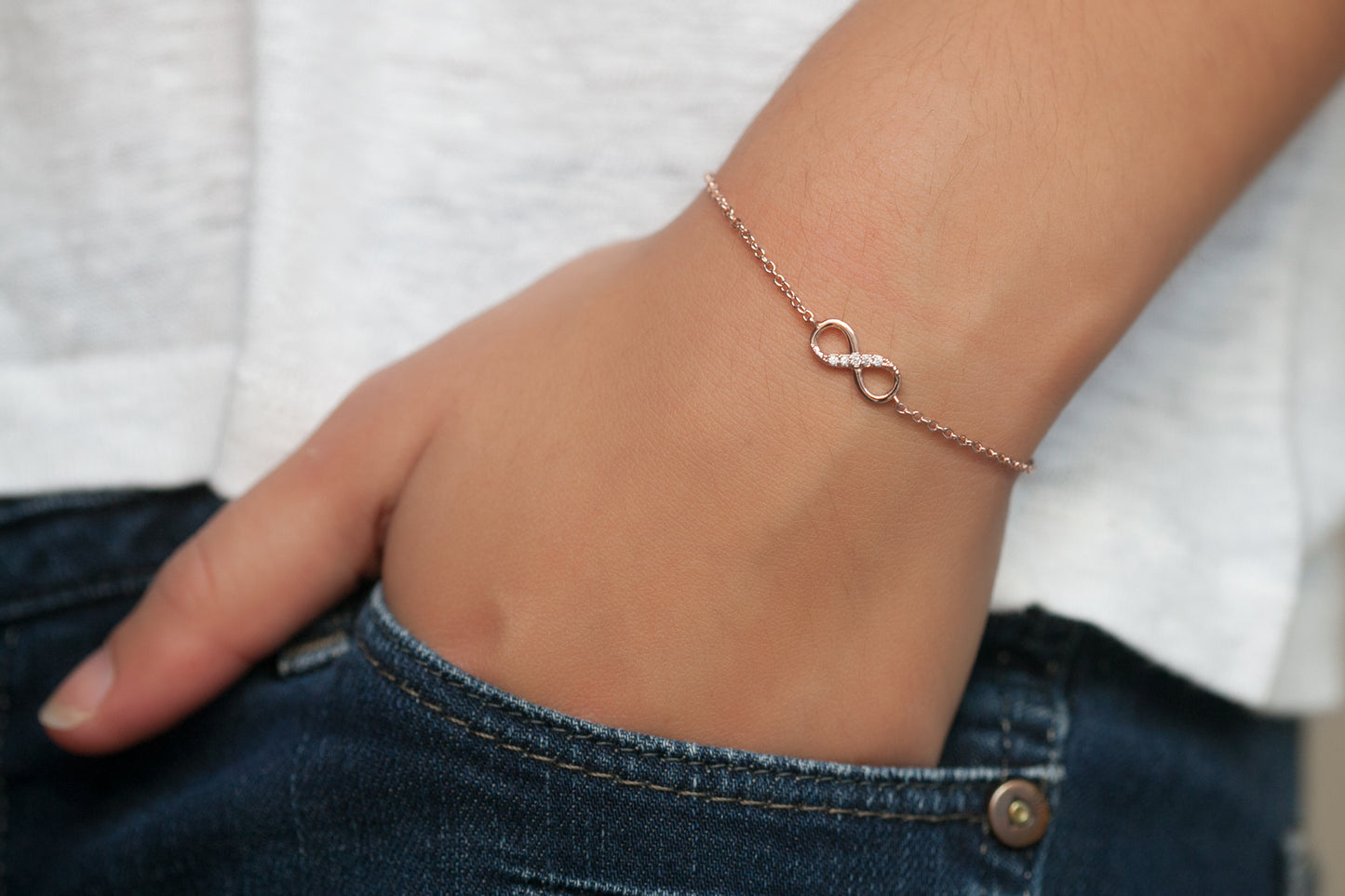 Unendlich-Armband mit Zirkonia | 16 Karat rosé vergoldet