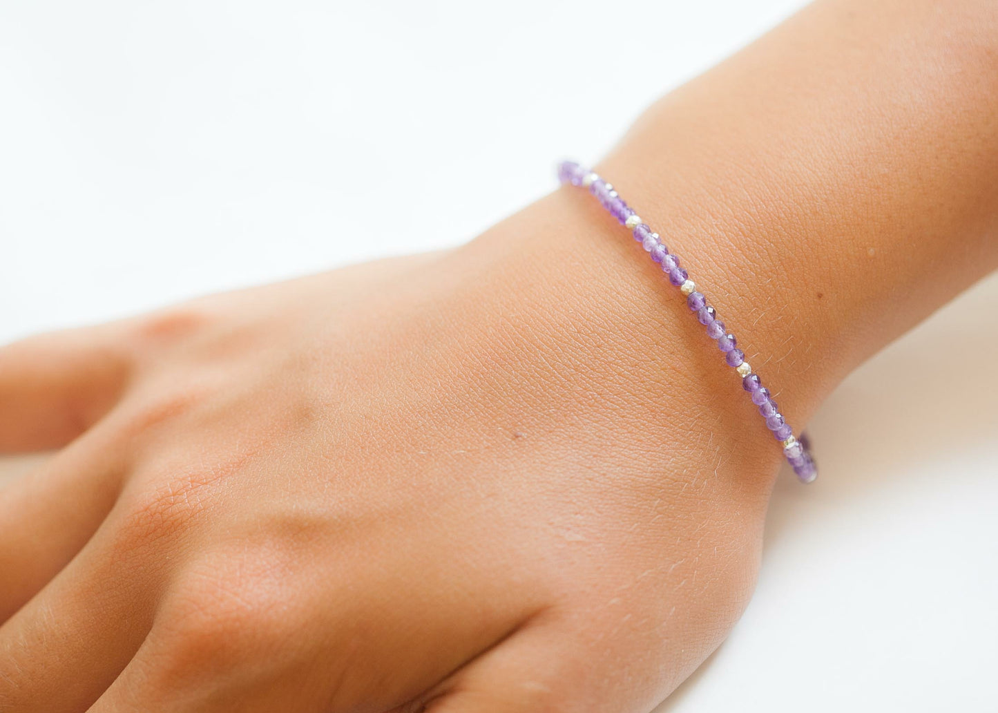 Armband Silberperlen und Amethyst-Perlen