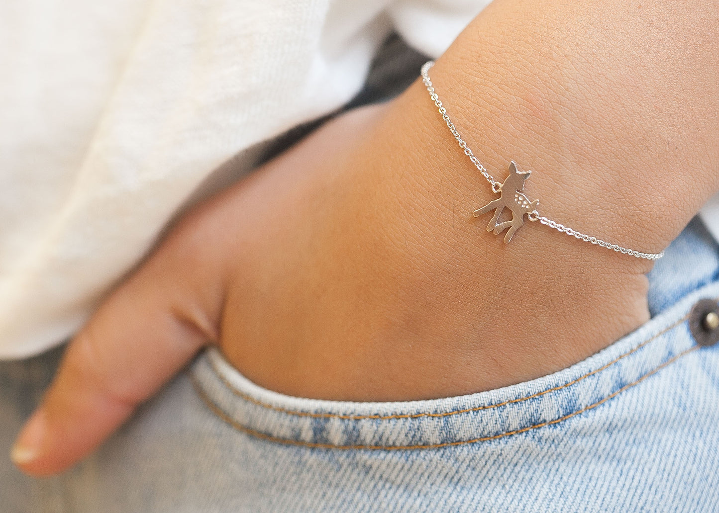 Armband mit Rehkitz versilbert, Reh Armkette