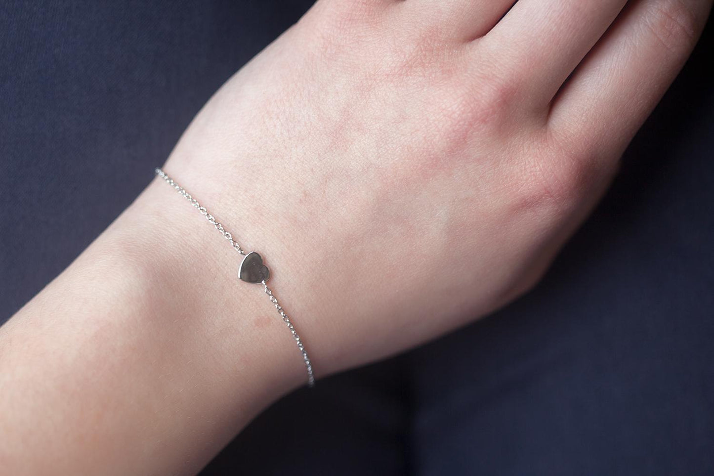 Zartes Armband mit Herz aus Silber