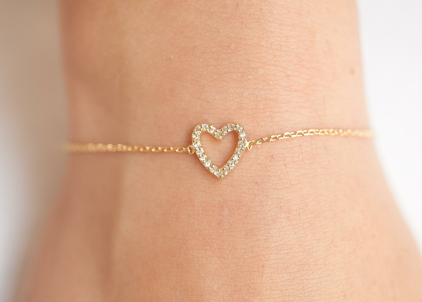 Armband offenes Herz mit Zirkonia 16K Vergoldet