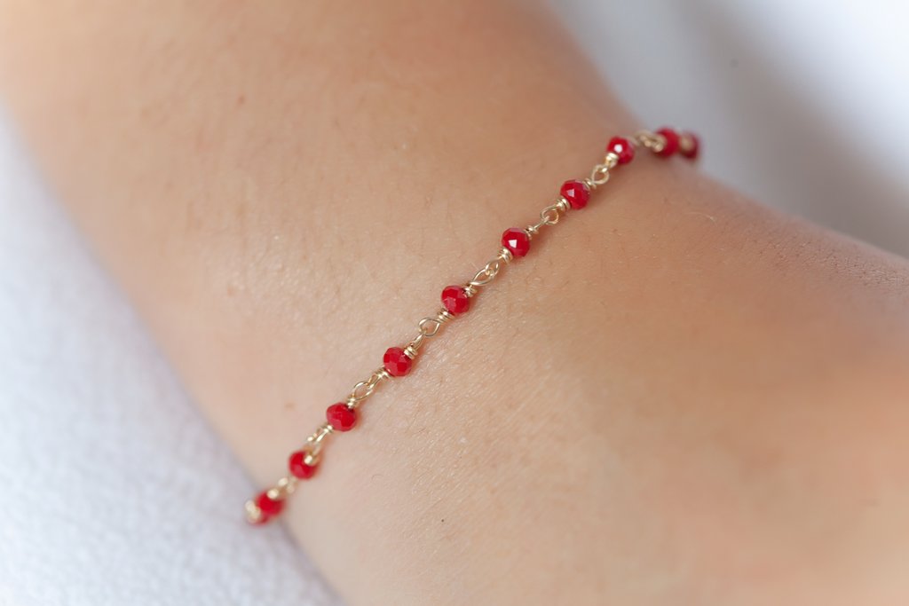 Armband mit bunten Steinen - 16 Karat vergoldet