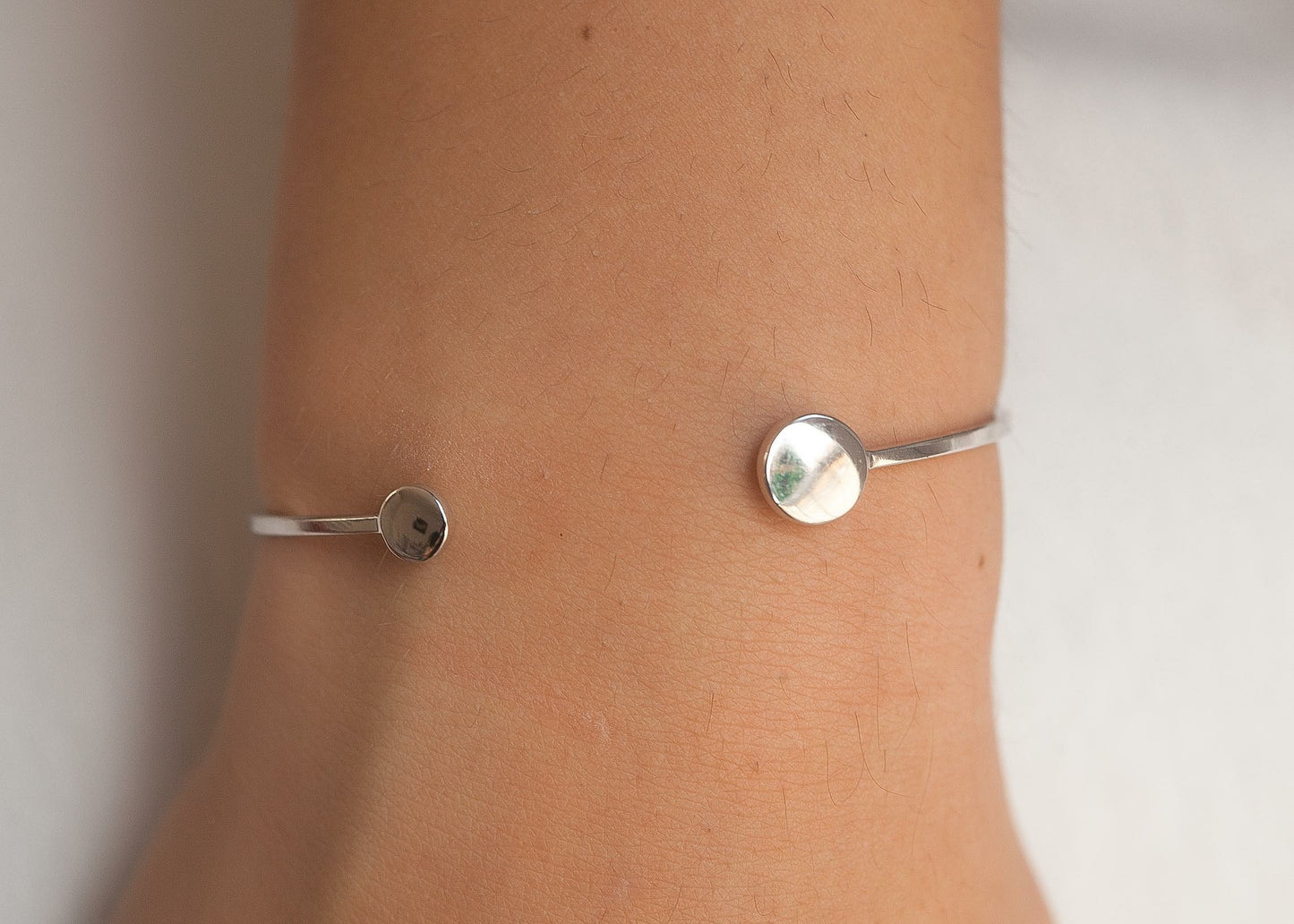 silberarmeif mit scheiben