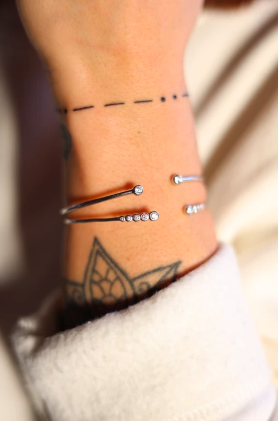 Armreif aus Sterlingsilber mit Zirkonia