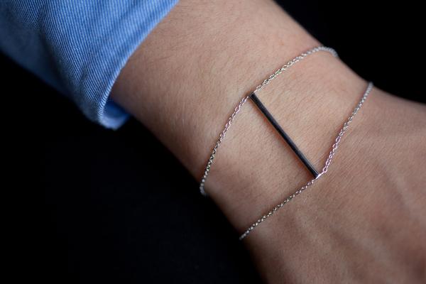 Doppeltes Armband mit Stab