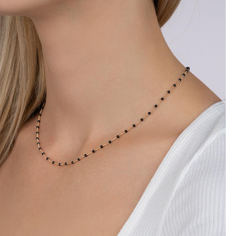 Kette mit schwarzen Perlen - 16K vergoldet