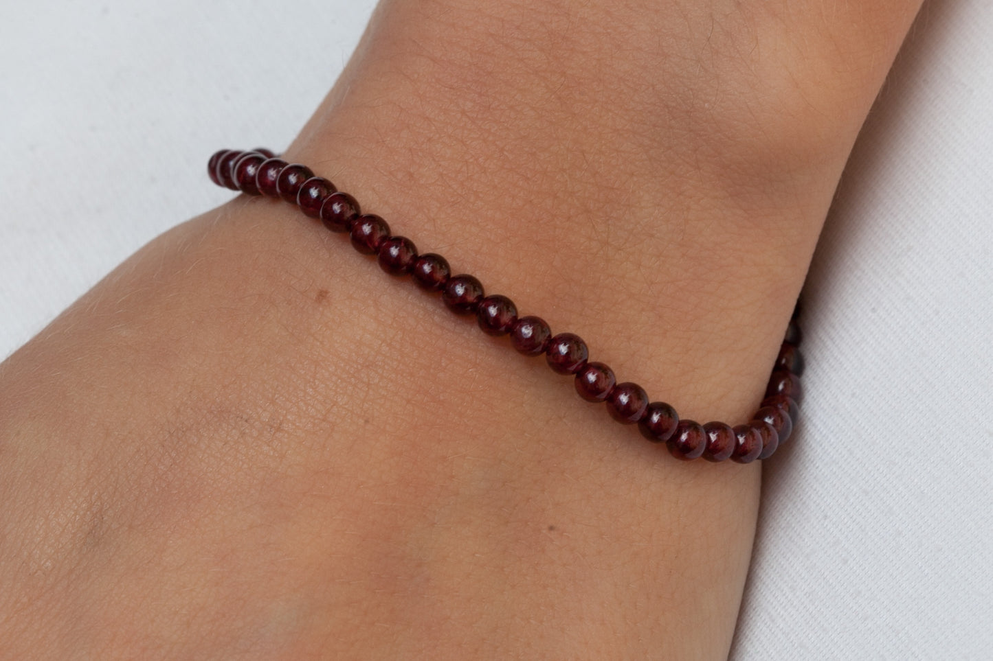 Granat Kugel Edelstein Stretch Armband