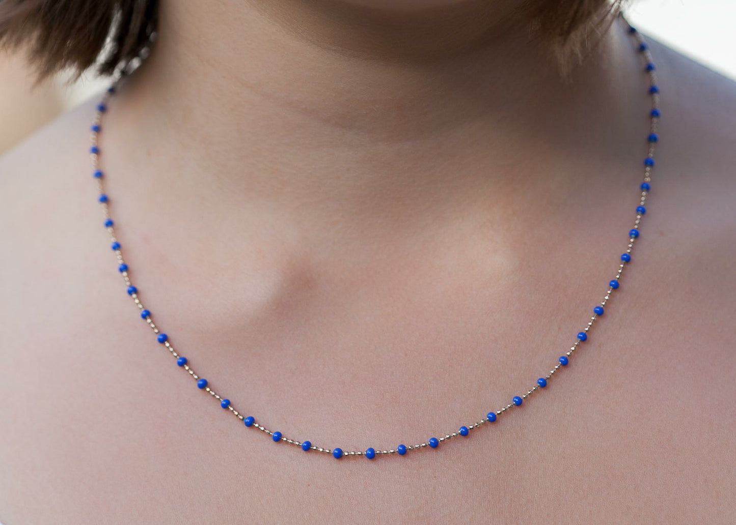 Halskette mit blauen Perlen - 18K vergoldet