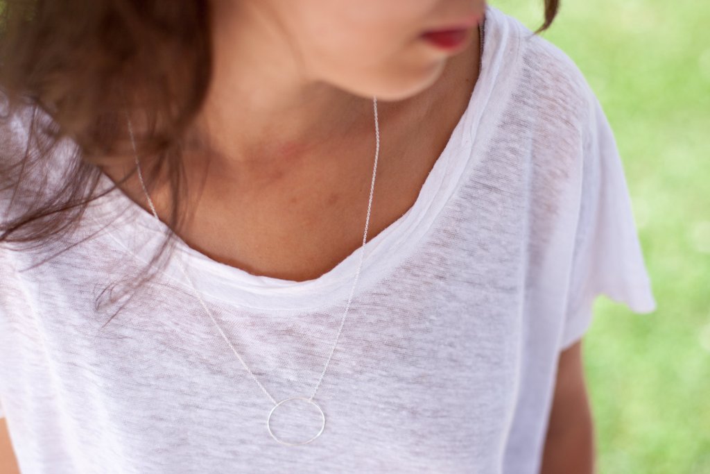 Kette mit eingearbeitetem Ring aus Silber