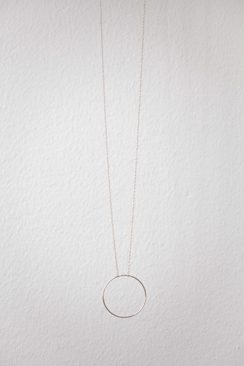 Kette mit eingearbeitetem Ring aus Silber