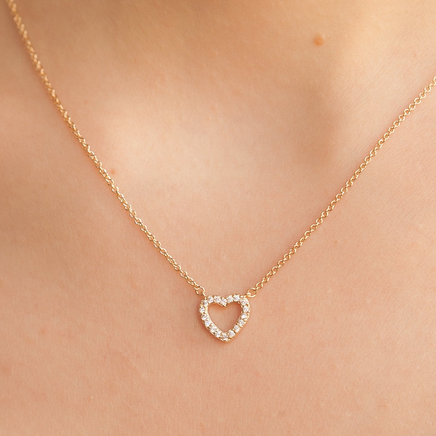 Vergoldete Herzkette mit Zirkonia