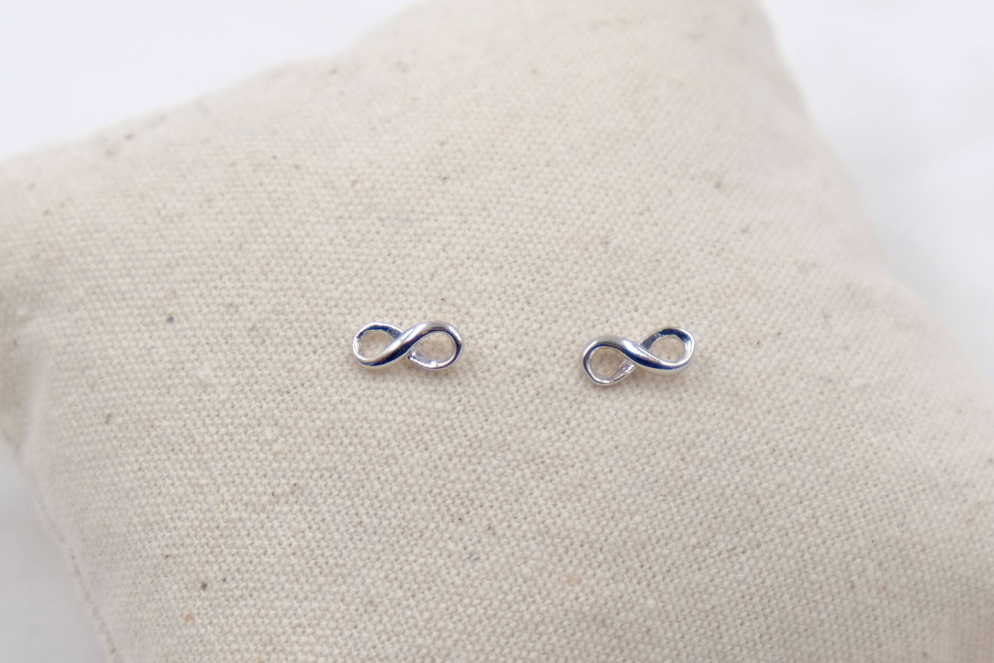 Ohrstecker Unendlich Symbol aus Silber