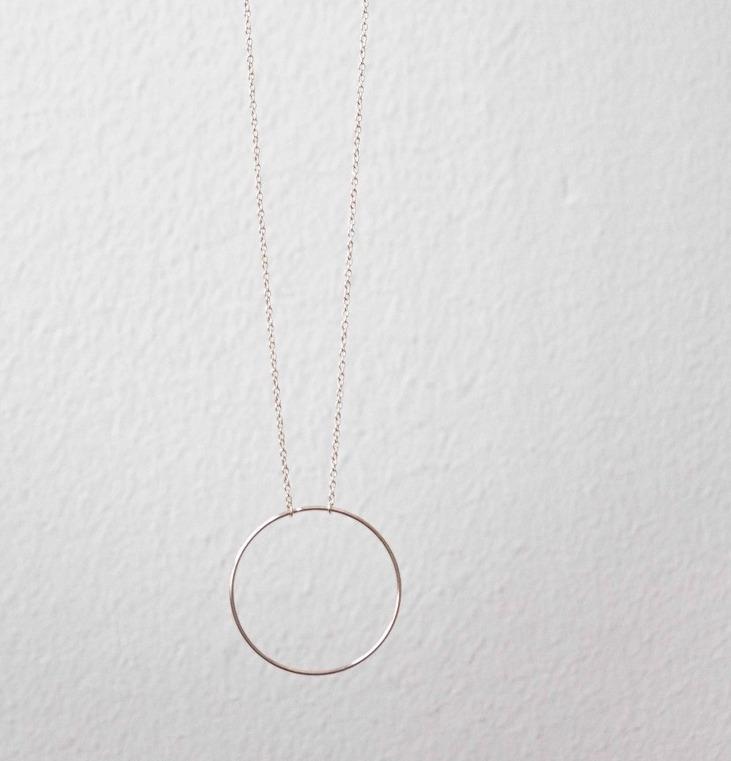 Kette mit Kreis aus Silber