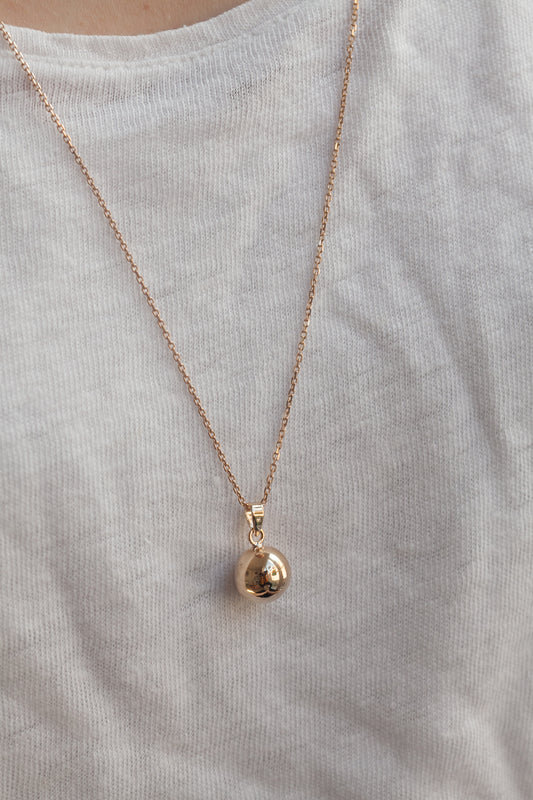 Kette mit Kugel Anhänger - 16K Vergoldet