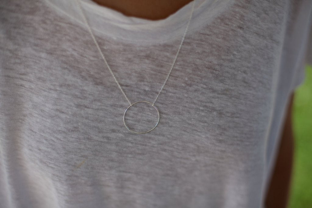 Kette mit eingearbeitetem Ring aus Silber