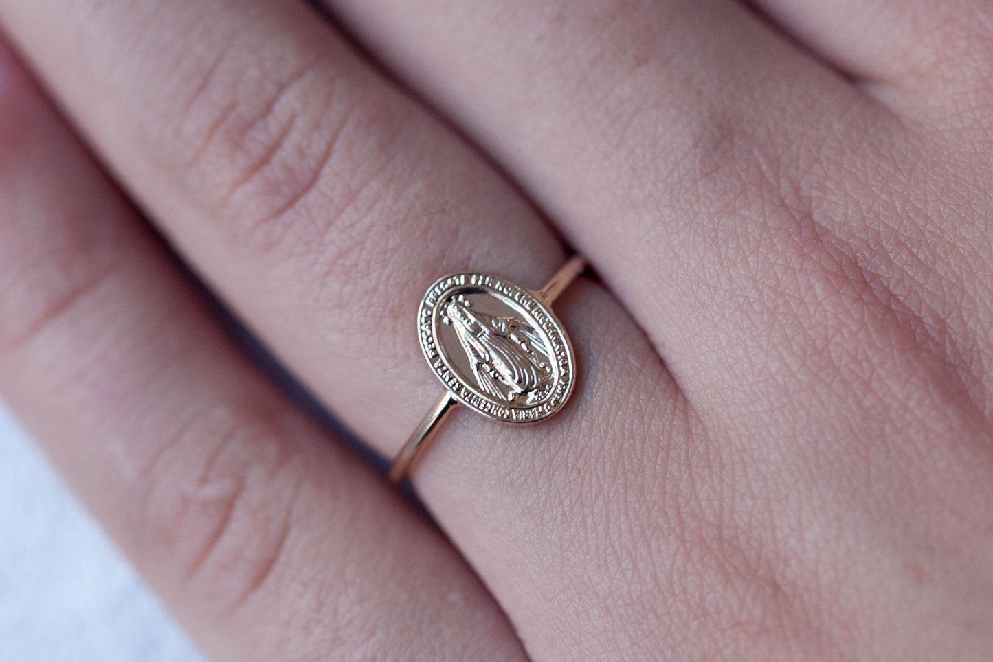 Ring mit Madonna - 16Karat vergoldet