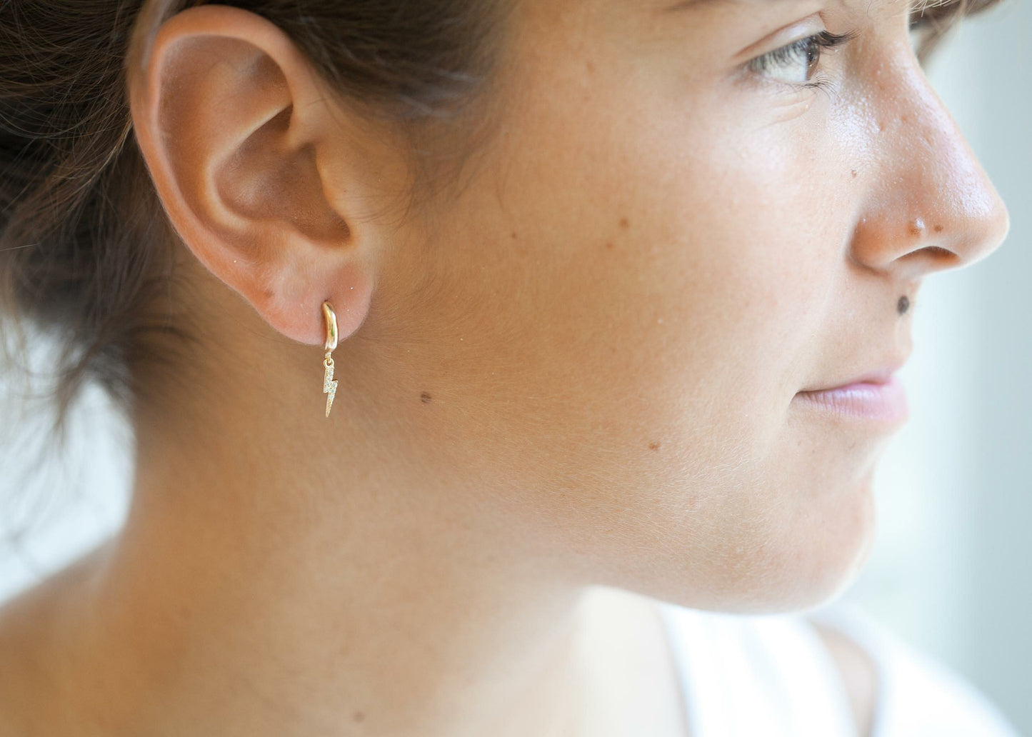 Mini-Creolen mit Blitz-Anhänger vergoldet - Mini-Creolen für Damen
