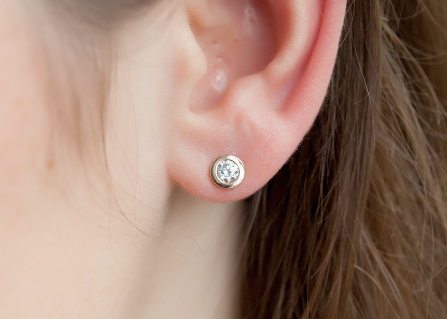 Ohrstecker mit Zirkonia - Vergoldet