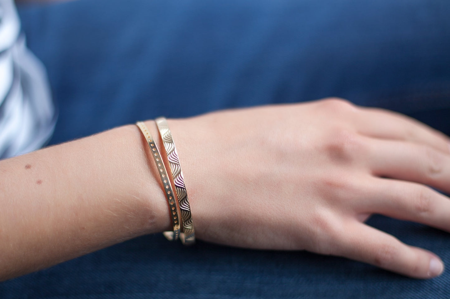 Feiner Armreif 16 karat Vergoldet