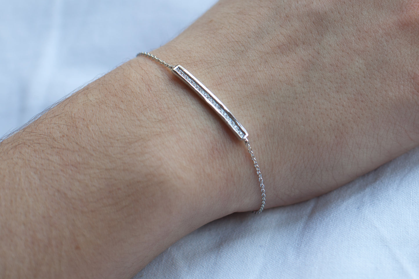 Armband mit Strass besetzt aus Silber