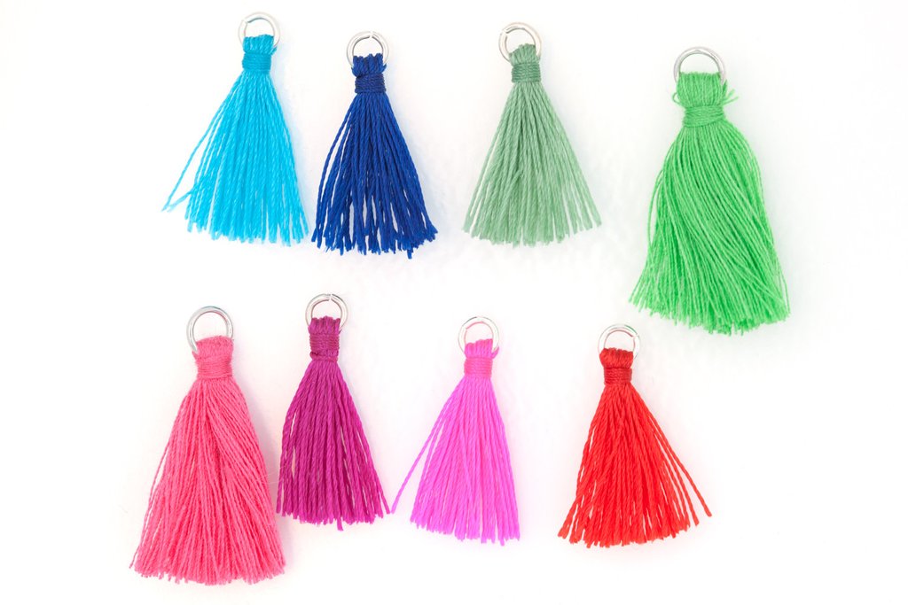 Kette mit Libelle und Quaste aus Silber