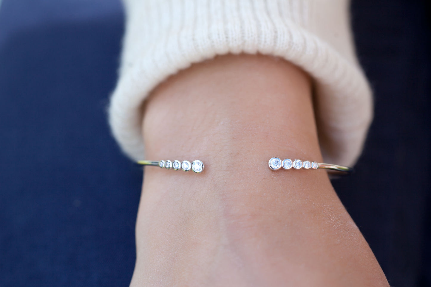 silber armreif mit strass