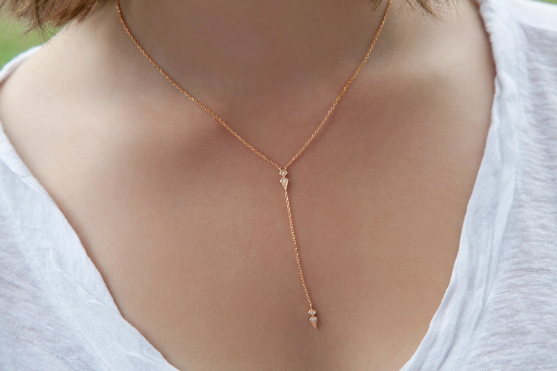 Y-Halskette mit zirkonium - 18 Karat vergoldet