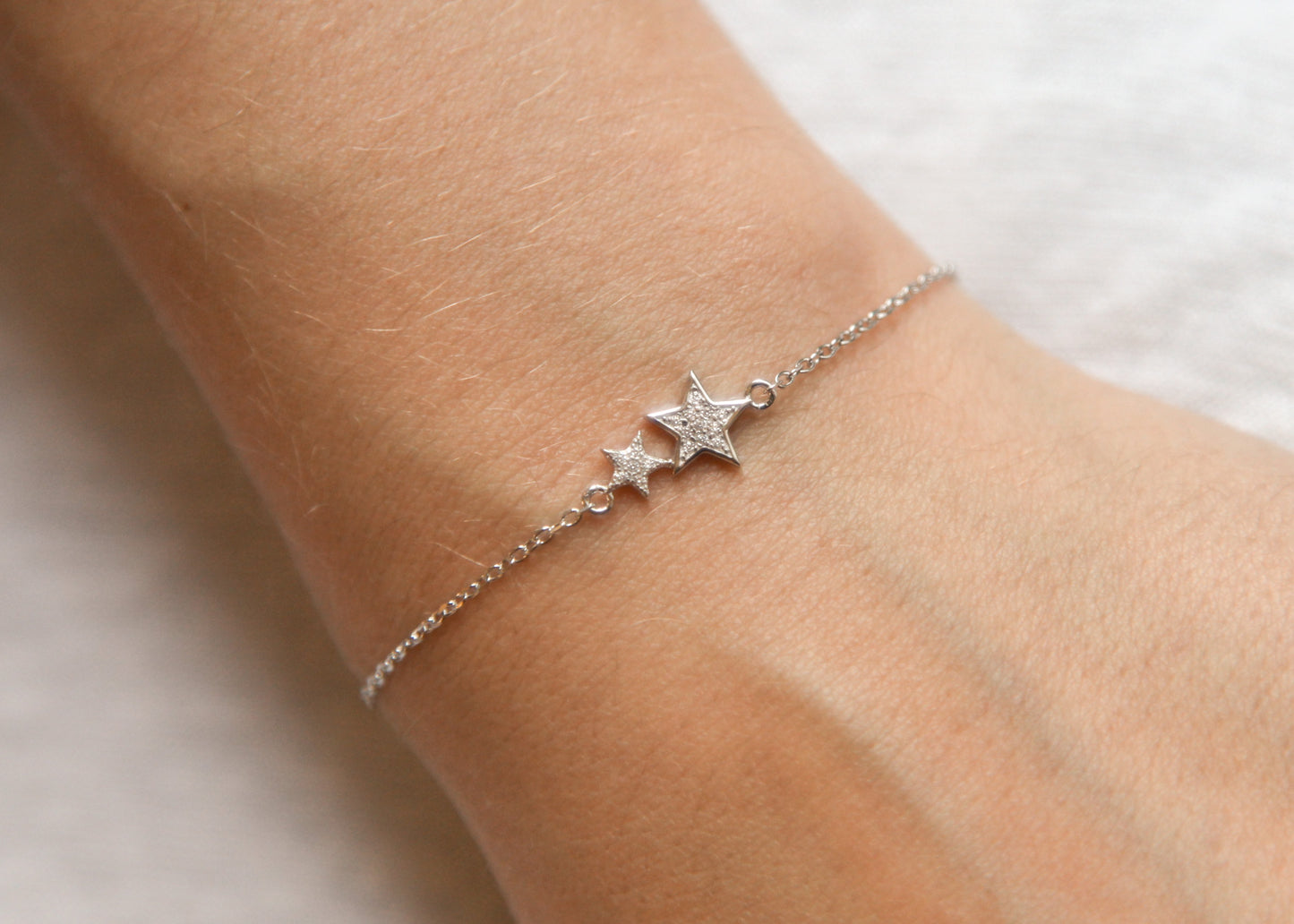 Sternenarmband mit Strass aus 925er Silber