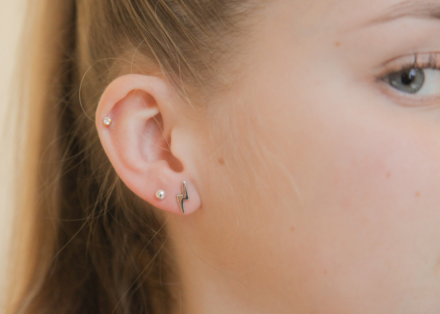 Mini Blitz Ohrringe aus 925 Silber – zarte Ohrstecker für den Alltag