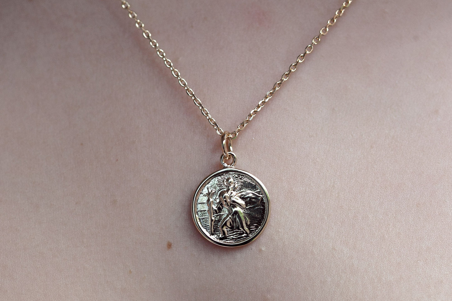 Kette mit Anhänger Christophorus Vergoldet