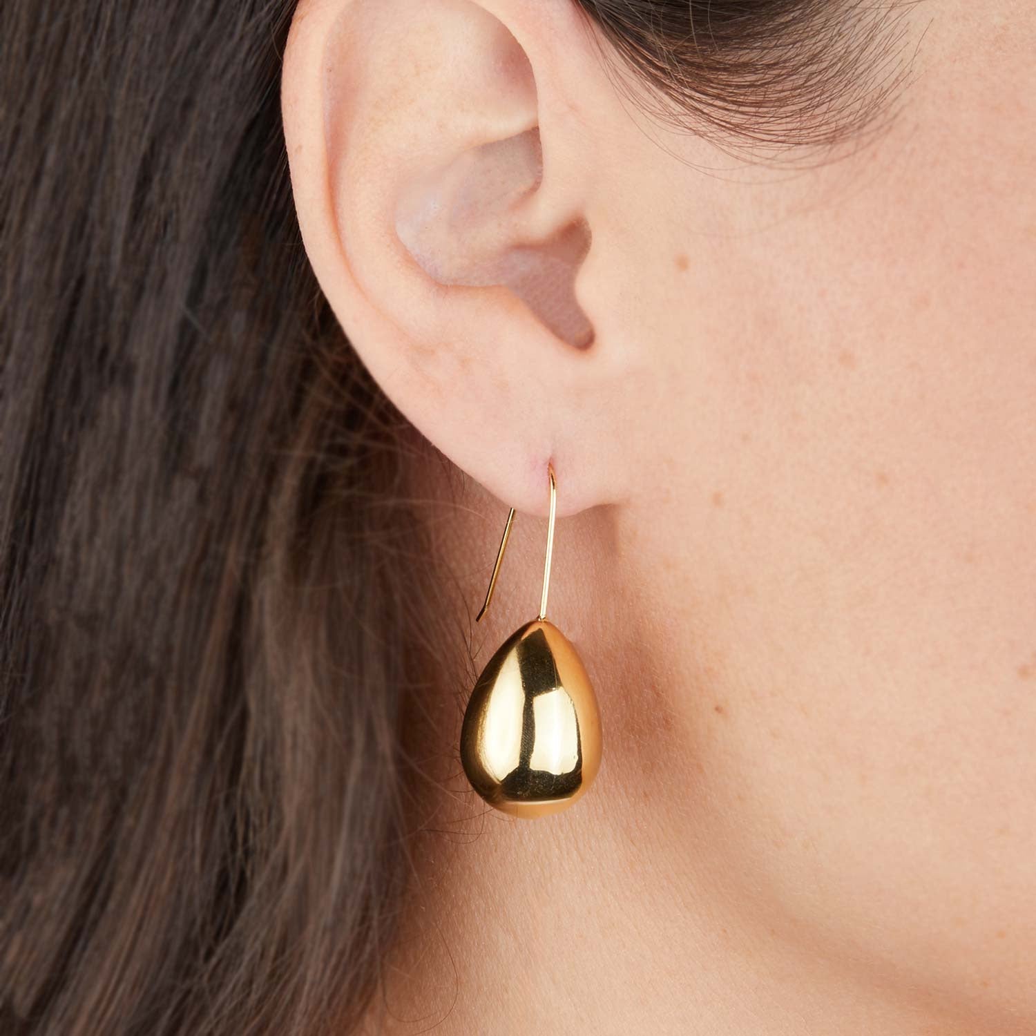 Tropfen-Ohrringe in goldfarbenem Edelstahl – Glänzende, wasserfeste Ohrringe