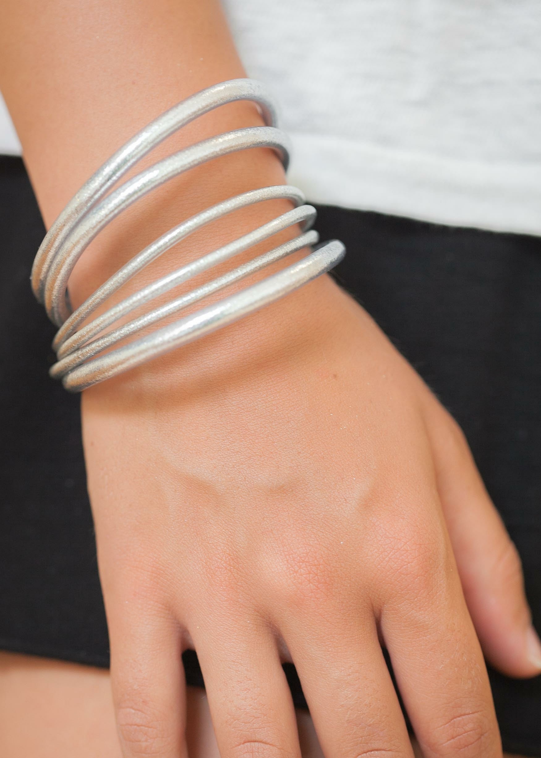 Buddhistisches Armband silber