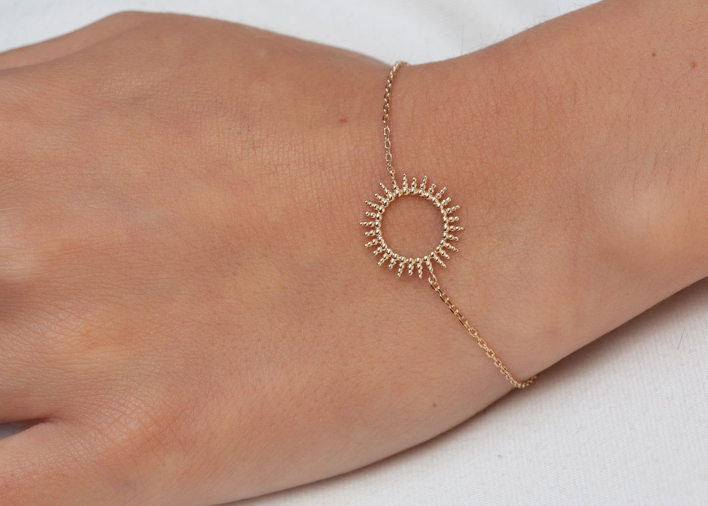 Armband mit Sonnensymbol | 18Karat vergoldet
